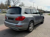 Gebraucht Mercedes GL350 258 PS (189 kW) 2015 Silber (palladiumsilber) SUV