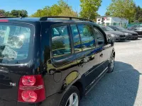 Gebraucht VW Touran Trendline 140 PS (102 kW) 2009 Schwarz Van / Kleinbus