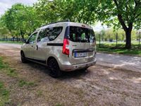 gebraucht Dacia Dokker TCe 130 Comfort mit Anhängerkupplung