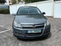 Second-hand Opel Astra 125 CP (91 kW) 2004 Gri Hatchback