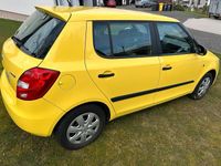 Gebraucht Skoda Fabia 60 PS (44 kW) 2013 Gelb Kleinwagen