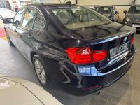 Second-hand BMW 320 Performance 184 CP (135 kW) 2013 Albastru Berlinǎ