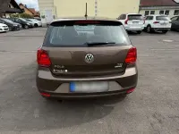 Gebraucht VW Polo 90 PS (66 kW) 2015 Braun Kleinwagen