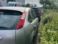 Gebraucht Ford Focus Titanium 116 PS (85 kW) 2004 Silber Kombi