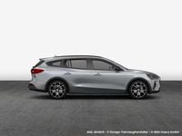 Usado Ford Focus Cool & Connect 125 CV (91 kW) 2022 Plateado Familiar