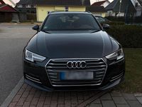 Gebraucht Audi A4 Sport 170 PS (125 kW) 2018 Grau Kombi