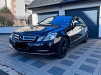 Gebraucht Mercedes E250 Avantgarde 204 PS (150 kW) 2012 Schwarz Coupé