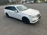 Gebraucht Mercedes E250 Avantgarde 204 PS (150 kW) 2011 Weiß Kombi