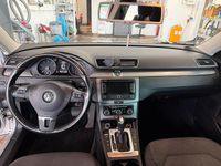 Usata VW Passat 122 CV (89 kW) 2011 Argento Station wagon