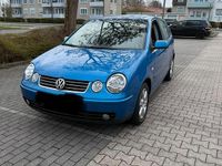 Gebraucht VW Polo 101 PS (74 kW) 2004 Blau Kleinwagen