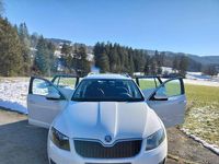 Gebraucht Skoda Octavia Elegance 150 PS (110 kW) 2014 Weiß Kleinwagen