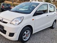 Gebraucht Daihatsu Cuore 69 PS (50 kW) 2010 Weiß Kleinwagen