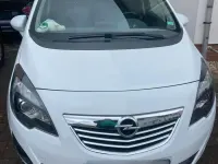 Używany Opel Meriva 140 KM (102 kW) 2013 Biały Minivan