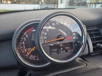 Usata Mini ONE 102 CV (75 kW) 2018 Grigio Utilitaria