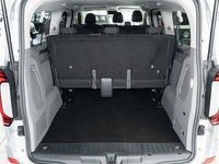 Gebraucht VW T7 Style 150 PS (110 kW) 2026 Grau Van