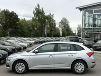 Używany Skoda Scala Cool Plus 110 KM (80 kW) 2021 Srebrny Hatchback