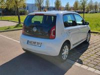 Second-hand VW up! move up! 60 CP (44 kW) 2016 Alb Hatchback