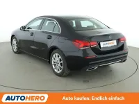 Gebraucht Mercedes A200 Progressive 163 PS (119 kW) 2020 Schwarz Limousine