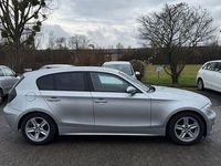 Gebraucht BMW 118 129 PS (94 kW) 2005 Silber Kleinwagen