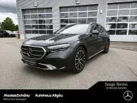 Gebraucht Mercedes E300 197 PS (144 kW) 2025 Lack graphitgrau Kombi