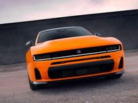 Neu Dodge Charger 551 PS (405 kW) 2025 Orange Limousine