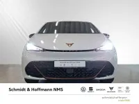 Gebraucht Cupra Born 150 kW (204 PS) 2024 Glacial white (weiß) Kleinwagen