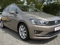 Gebraucht VW Golf Sportsvan Join 131 PS (96 kW) 2018 Gold Van / Kleinbus