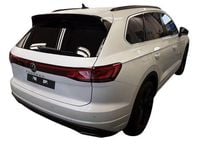 Gebraucht VW Touareg Elegance 231 PS (169 kW) 2025 Oryxweiß perlmutteffekt SUV