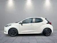 Gebraucht Toyota Yaris Basis 116 PS (85 kW) 2022 Schneeweiß Kleinwagen