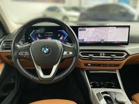 Używany BMW 330 Shadowline 245 KM (180 kW) 2022 Biały Kombi