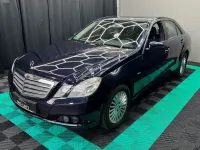 Gebraucht Mercedes E250 204 PS (150 kW) 2009 Blau Limousine