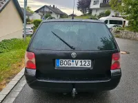 Gebraucht VW Passat 131 PS (96 kW) 2004 Schwarz Kombi