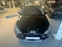 Neu Hyundai i20 Select 101 PS (74 kW) 2025 Schwarz Kleinwagen