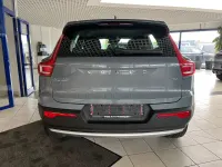 Gebraucht Volvo XC40 Momentum 190 PS (139 kW) 2020 Grau SUV