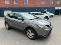 Gebraucht Nissan Qashqai Acenta 131 PS (96 kW) 2015 Grau SUV