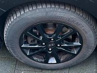 Gebraucht Hyundai i20 Active 101 PS (74 kW) 2020 Schwarz Kleinwagen