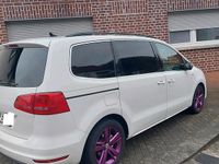 Gebraucht VW Sharan 140 PS (102 kW) 2012 Weiß Van / Kleinbus