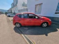 Gebraucht Hyundai i30 90 PS (66 kW) 2009 Rot Kleinwagen