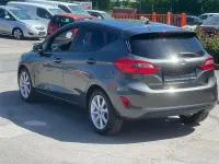Gebraucht Ford Fiesta Cool & Connect 101 PS (74 kW) 2017 Grau Kleinwagen