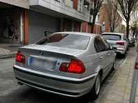 Gebraucht BMW 320 150 PS (110 kW) 1998 Limousine