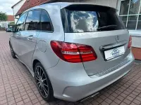 Gebraucht Mercedes B220 AMG line 184 PS (135 kW) 2017 Grau Kleinwagen