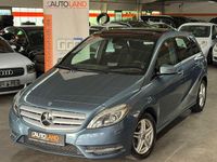 Gebraucht Mercedes B180 109 PS (80 kW) 2013 Blau Van / Kleinbus