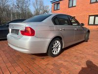 Gebraucht BMW 318 Advantage 143 PS (105 kW) 2008 Silber Limousine