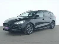 Gebraucht Ford Focus ST-Line 125 PS (91 kW) 2021 Obsidian schwarz Limousine