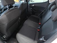 Gebraucht Ford Fiesta Titanium 125 PS (91 kW) 2017 Weiß Limousine