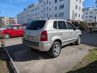 Gebraucht Hyundai Tucson 175 PS (128 kW) 2007 Silber SUV