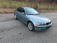 Gebraucht BMW 325 Sport Line 192 PS (141 kW) 2004 Grün Limousine