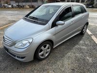 Gebraucht Mercedes E200 193 PS (141 kW) 2006 Silber Limousine