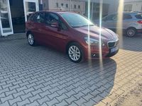 Gebraucht BMW 225 Advantage 136 PS (100 kW) 2016 Rot Kombi