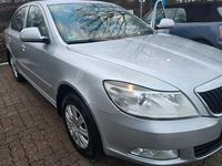 Gebraucht Skoda Octavia Family 122 PS (89 kW) 2012 Silber Limousine